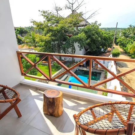 Casa De Olas Boutique Hotel-3