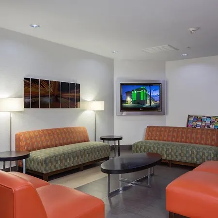 Holiday Inn North Phoenix-3