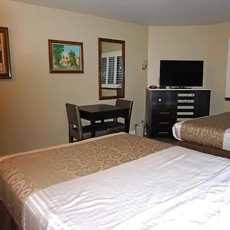 Travelodge By Wyndham Concord-2