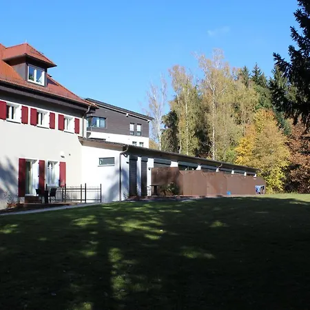 Waldhotel Rainau-3