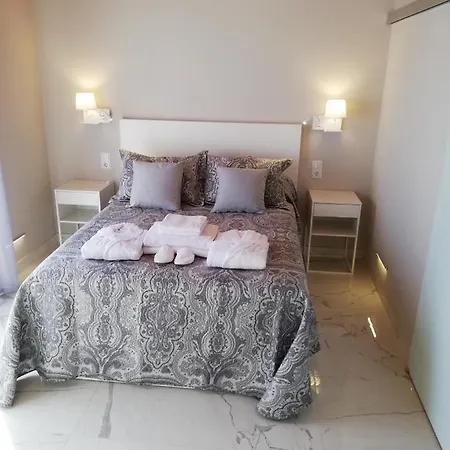 Nueva suite jacuzzi relax beach&mountain-3