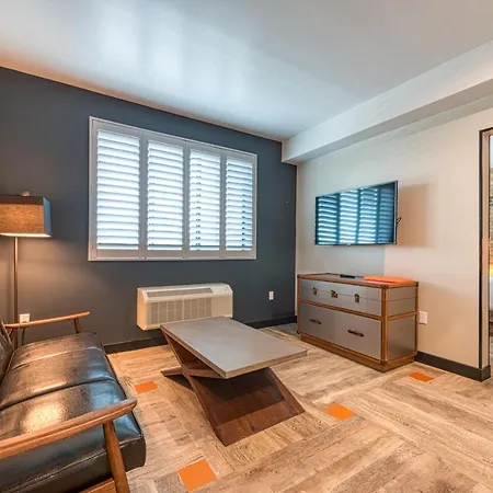 Hotel Lexen Newhall & Santa Clarita - Near Six Flags Magic Mountain-3