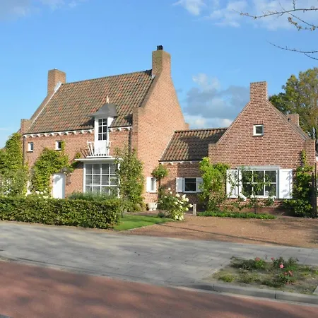 De Lentehof-2