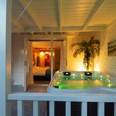 B&B Bed & Sauna-3