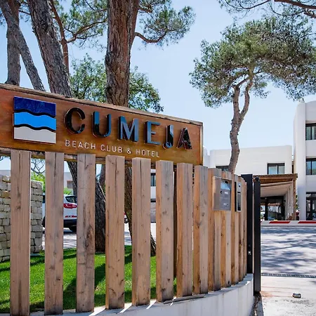 Cumeja Beach Club & Hotel-3