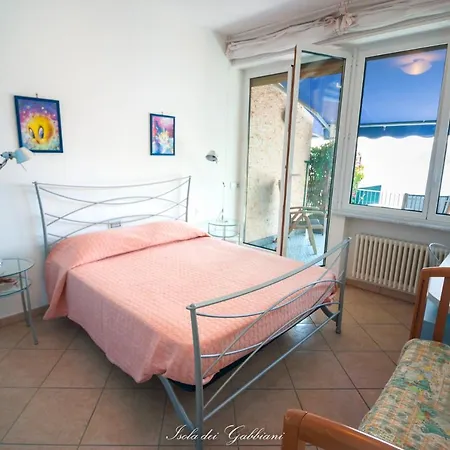 B&B Isola Dei Gabbiani-3