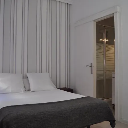 Hostal Gala Madrid-2