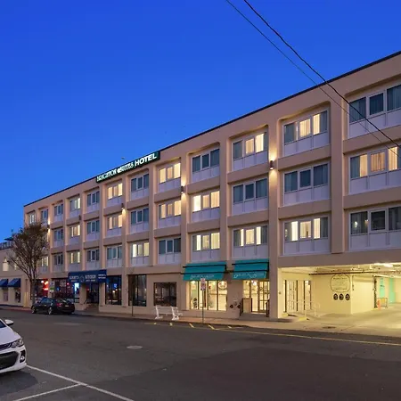 Brighton Suites Hotel-3