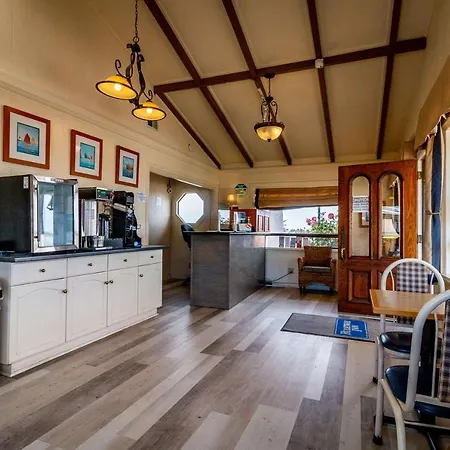 Rodeway Inn At Morro Bay-2