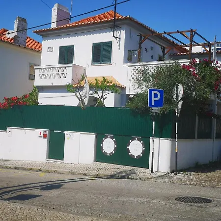 Caparica Surf Villa-3