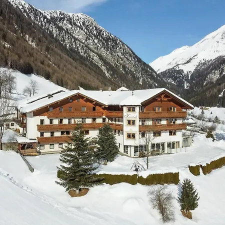 Hotel Kaserhof-3