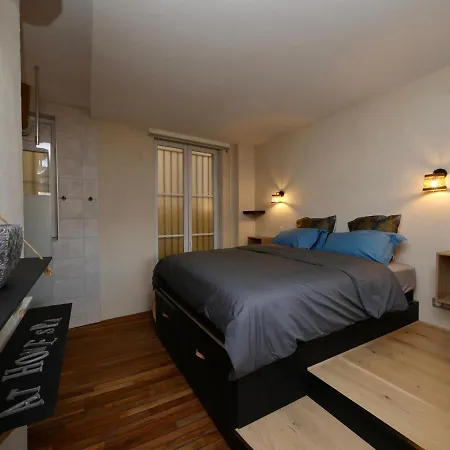 Appartement spa privatif Grenoble At Home Spa-2
