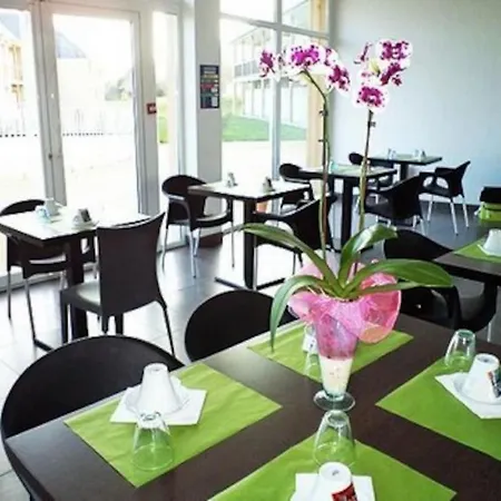 Le FleurHon 11 d'Honfleur, T2 en Résidence avec Piscine, WIFI et Parking gratuits-3