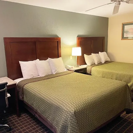 Great Western Inn & Suites-2