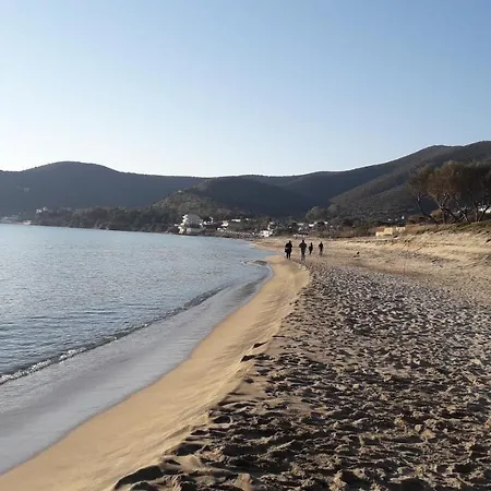 B&B Zurro con piscina e relax vicino al mare-2