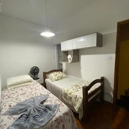 Hostel Gru Economico Com Quartos Individuais E Translado-2