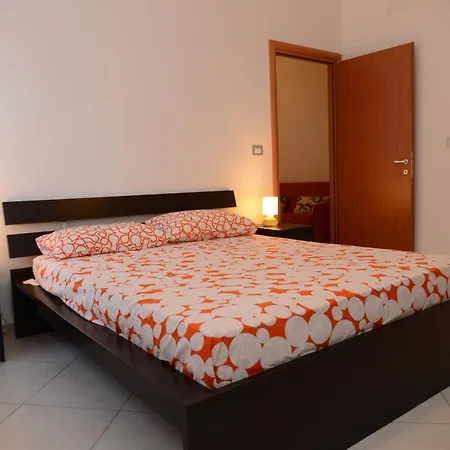 Jonico Guest House-2