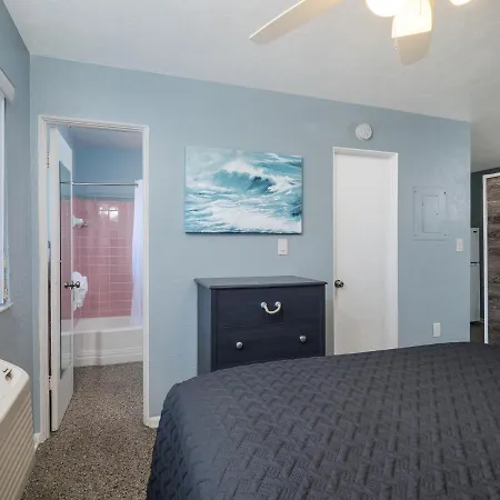 South Beach Inn - Cocoa Beach-3