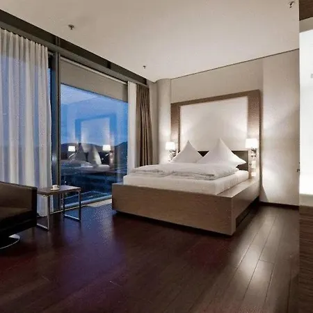 Hotel im Hegau Tower-2