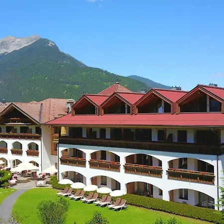 Hotel Alpen Residence-2