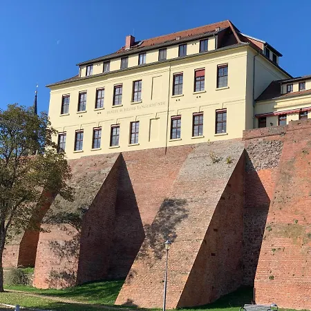 Ringhotel Schloss Tangermünde-3