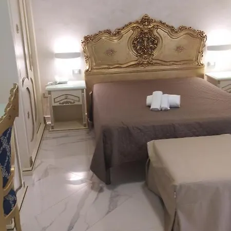 Grand Hotel Paradise-2