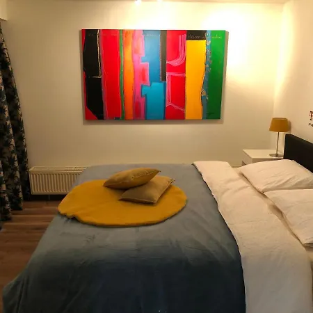 B&B Rose-3
