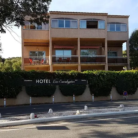 Hôtel les Eucalyptus-3