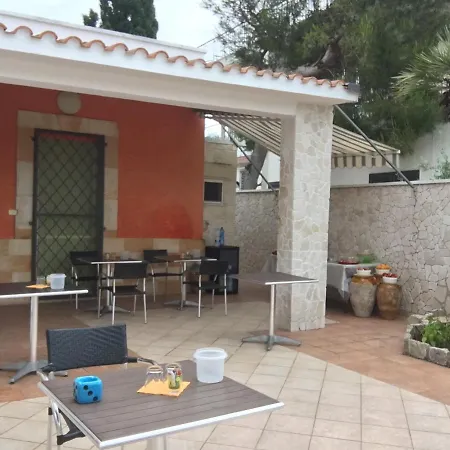 “Angel Bay b&b Punta Prosciutto” is located in the heart of Punta Prosciutto-2
