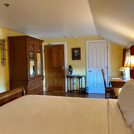 Excelsior Inn-2