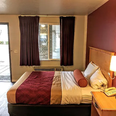 Americas Best Value Inn & Suites Provo-3