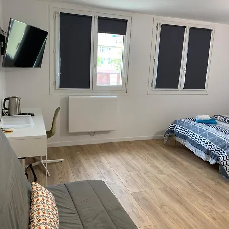 Nanterre Room-2
