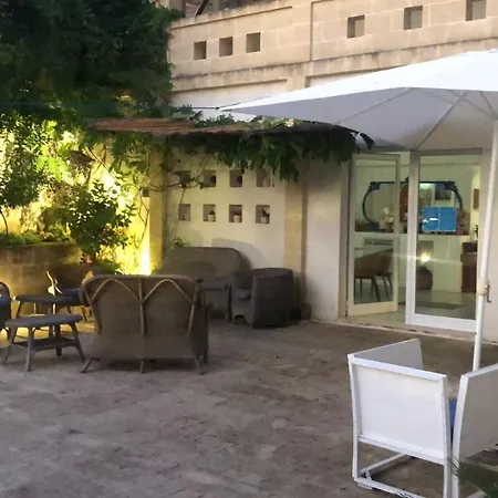 Relais Delle Ceramiche Hotel-2