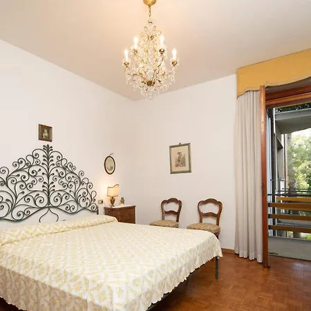 Imperiale Apartment By Mmega-3