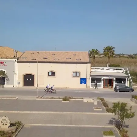 Le Saline Rooms Marzamemi-2