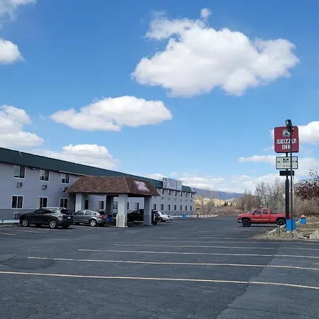 Grizzly Inn-3