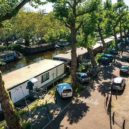 Amsterdam-Houseboat-Amstel-3