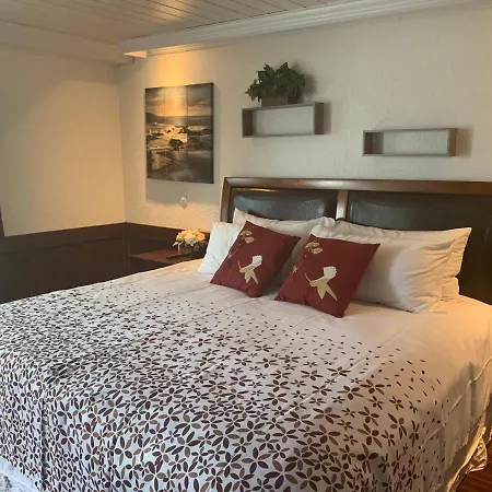 Atlantic Coast Inn-3
