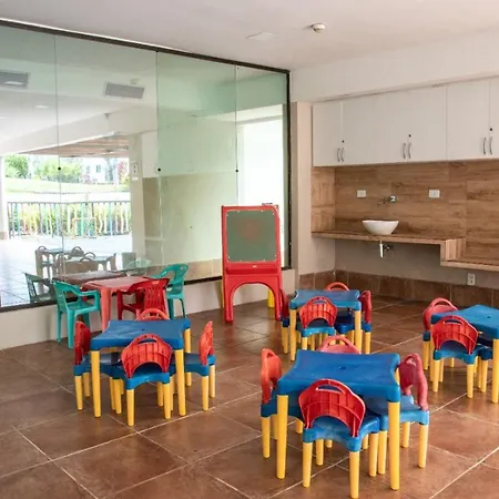 Beach Class Resort 1305 By La Playa-3