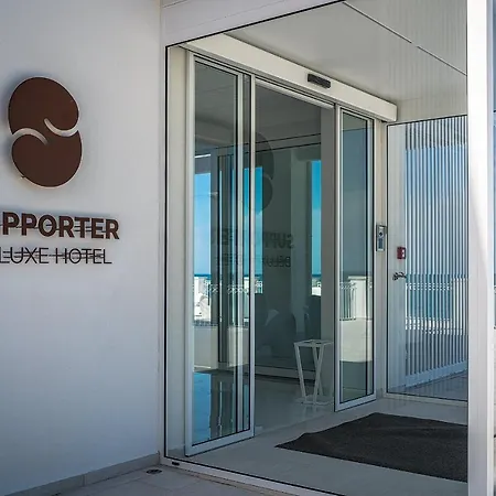 Supporter Deluxe Hotel-2