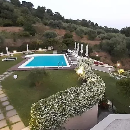 Sike Holiday Home-3