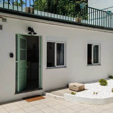 Genius Loci Guesthouse-2