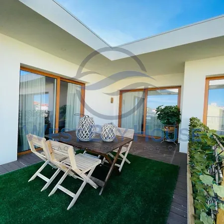 West Bay House-3