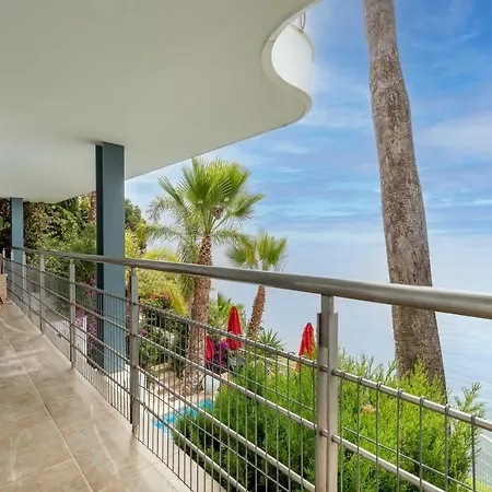 Maison Condesa Adults Only-2