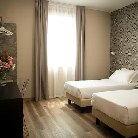 Hotel Della Rosa-2
