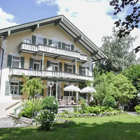 Villa Adolphine-3