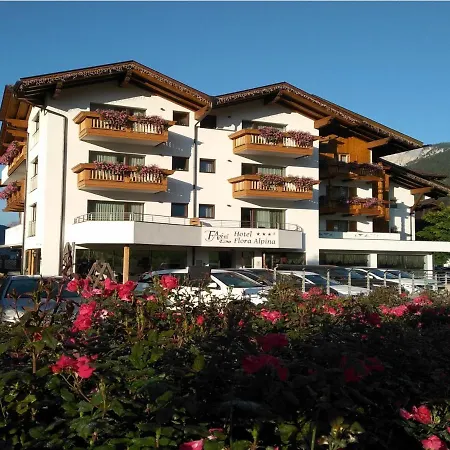 Hotel Flora Alpina-3