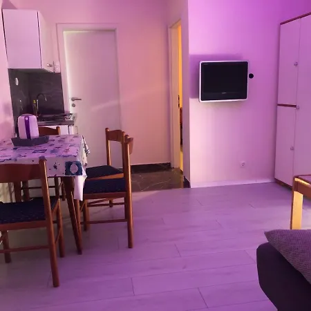 Guesthouse Adriatic-2