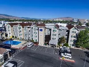 Baymont By Wyndham Reno-2