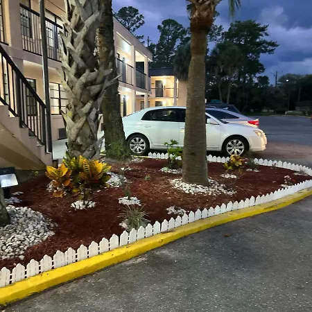 Apm Inn & Suites - Jacksonville-2